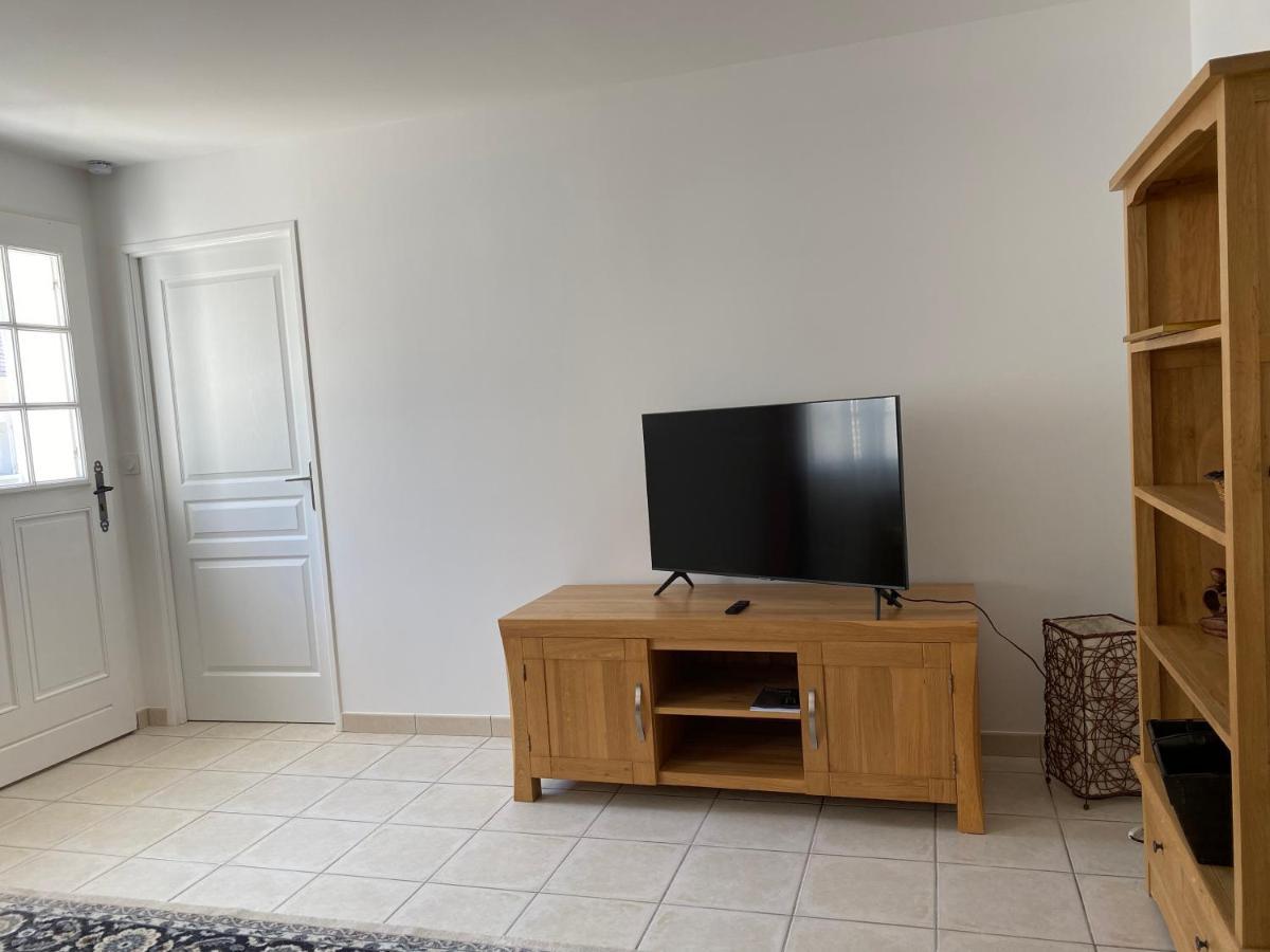 Manoir Et Appartements Avec Piscine Au Domaine De Bize Mirepoix Mirepoix  Exteriér fotografie