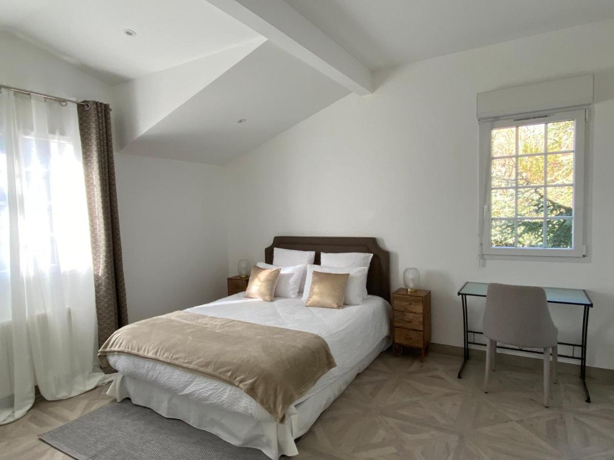 Manoir Et Appartements Avec Piscine Au Domaine De Bize Mirepoix Mirepoix  Exteriér fotografie