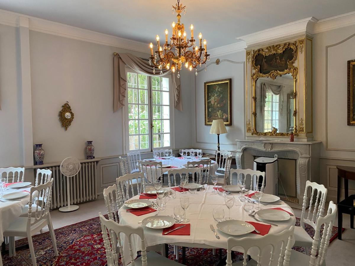 Manoir Et Appartements Avec Piscine Au Domaine De Bize Mirepoix Mirepoix  Exteriér fotografie